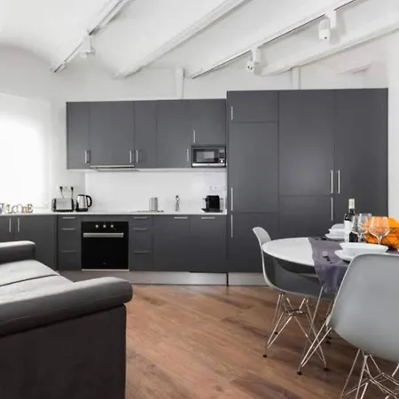 Glory Apartments